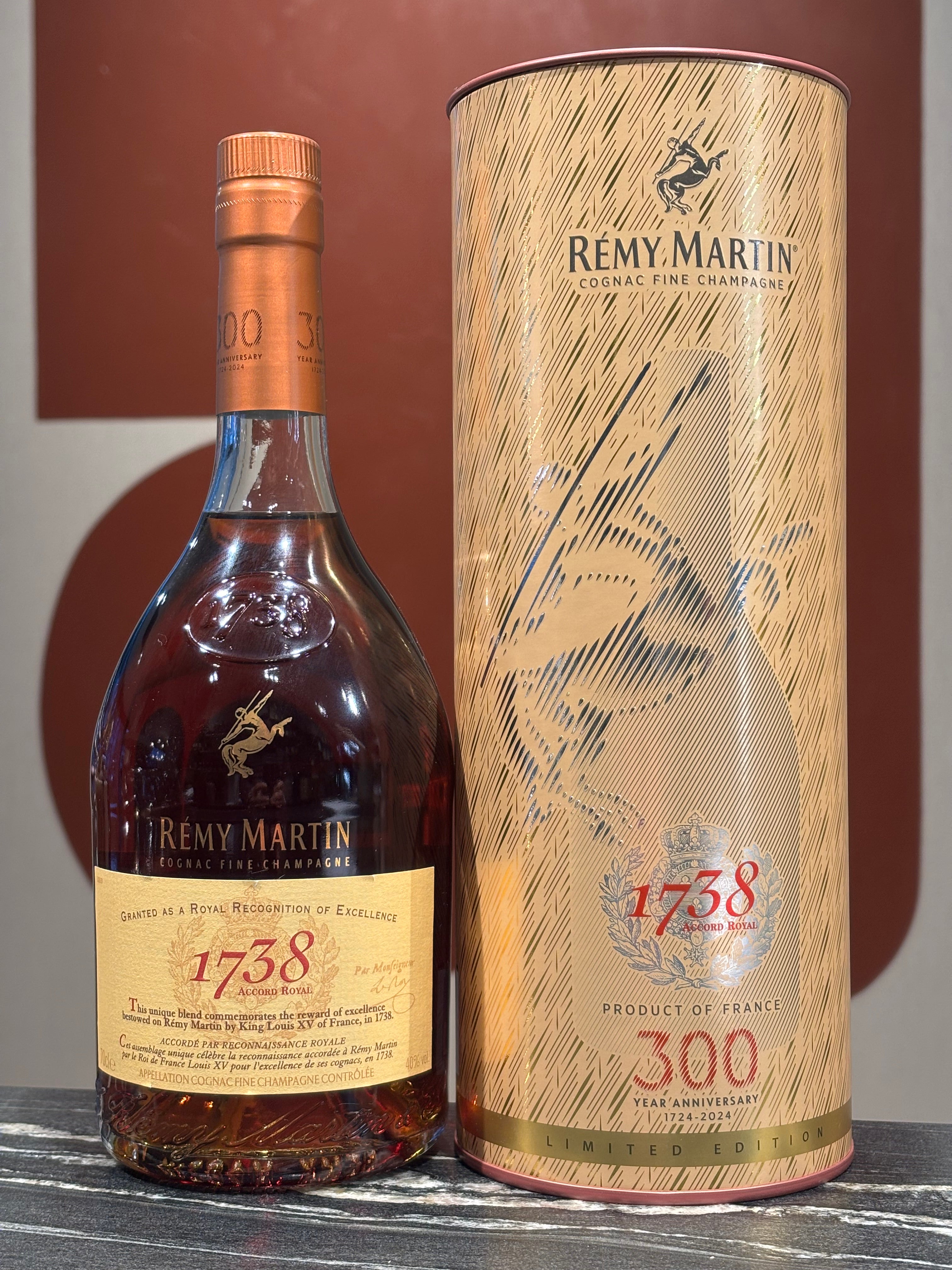 Remy Martin Accord Royal 1738 40° 0.7L- Giftbox – Wijnen Le Compte